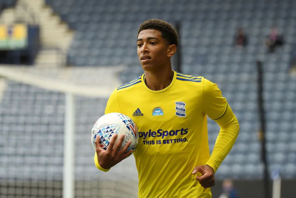 西媒：皇马多位球员复出，马斯坦托诺本轮联赛或直接首发