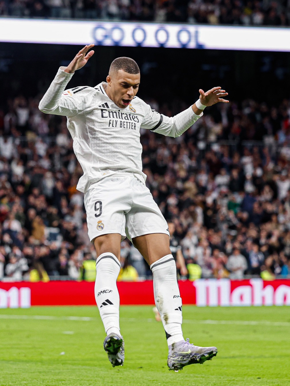 RB莱比锡vs云达不莱梅：劳姆、阿桑-韦德拉奥果首发，菅原由势、施密德出战